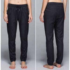 Lululemon Namaskar Pants Jogger, Sz 8, $118 A39